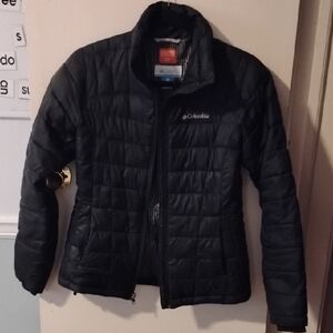 Columbia Women's Dark Quilted Puffer Jacket